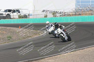 media/Apr-20-2025-AHRMA (Sun) [[393a79c373]]/Race/group 10 early race/Turn 4b/